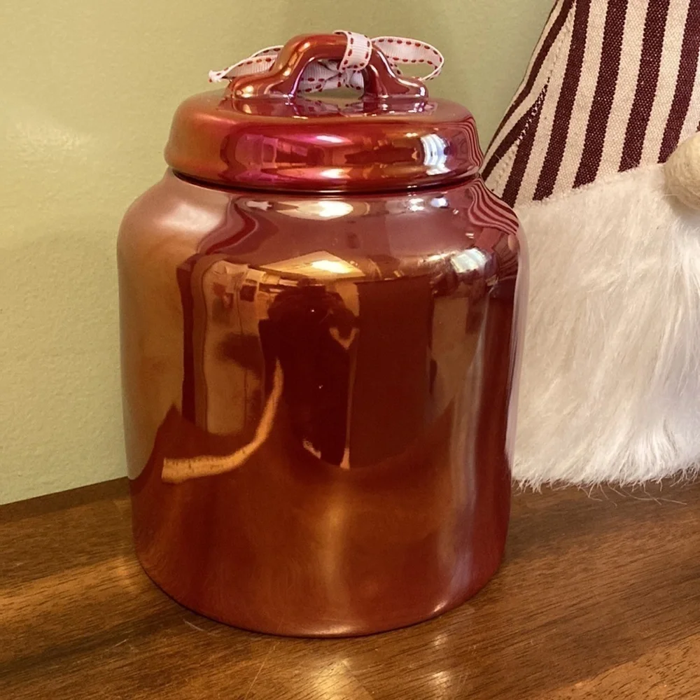 NEW RAE DUNN RED IRIDESCENT HO HO HO LARGE CHUBBY CHRISTMAS CANISTER